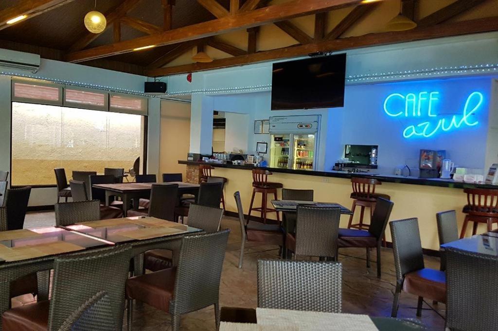 Moonbay Marina The Villas Olongapo Ngoại thất bức ảnh