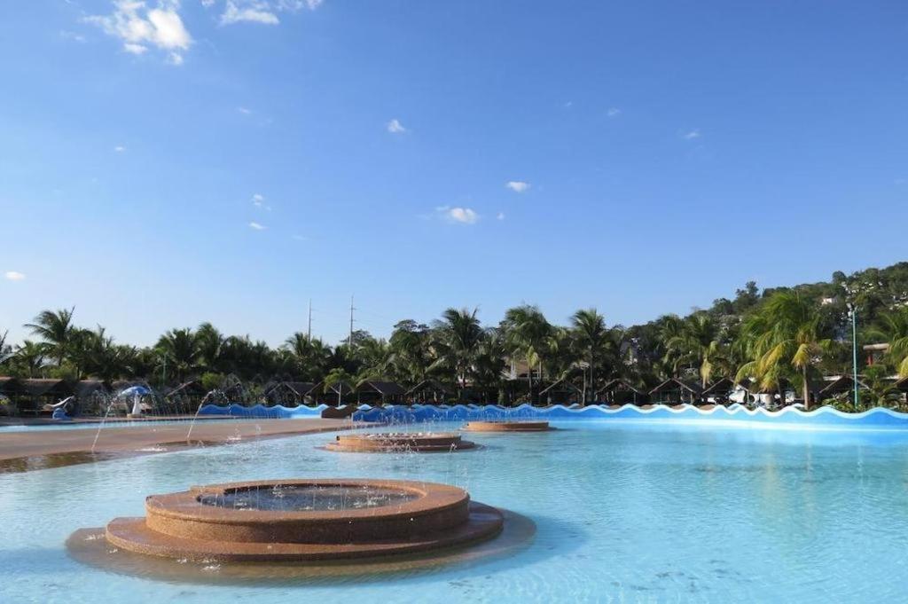 Moonbay Marina The Villas Olongapo Ngoại thất bức ảnh