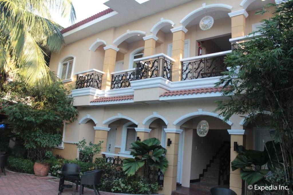 Moonbay Marina The Villas Olongapo Ngoại thất bức ảnh