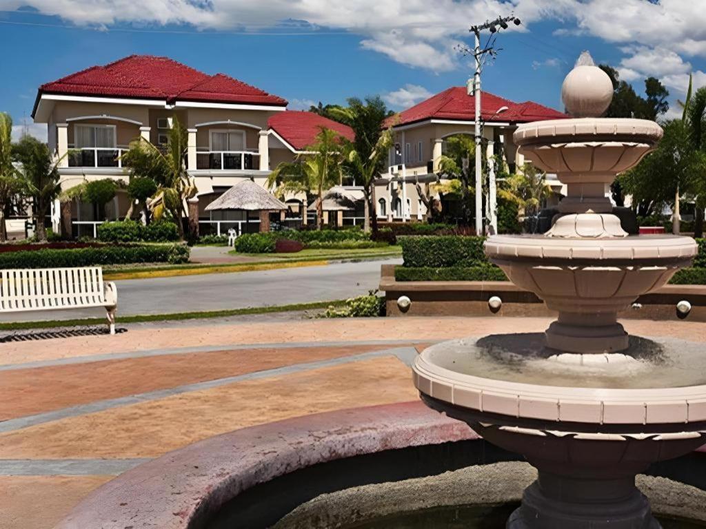 Moonbay Marina The Villas Olongapo Ngoại thất bức ảnh