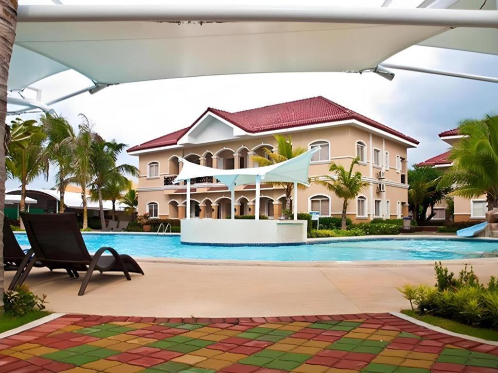 Moonbay Marina The Villas Olongapo Ngoại thất bức ảnh
