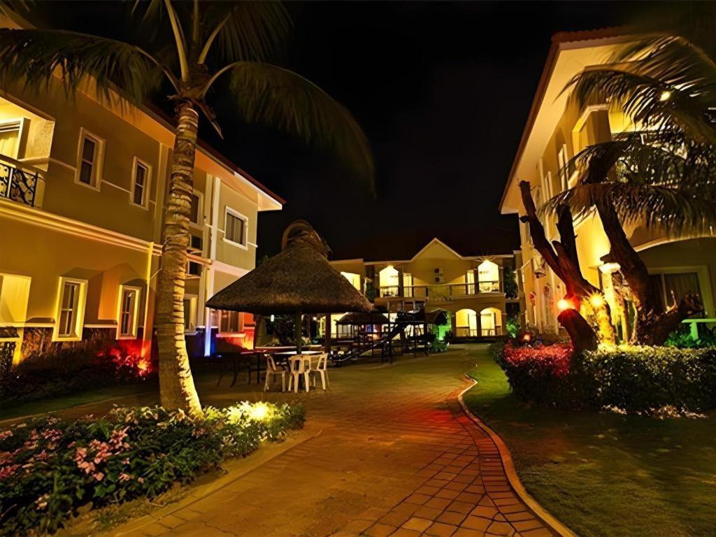 Moonbay Marina The Villas Olongapo Ngoại thất bức ảnh