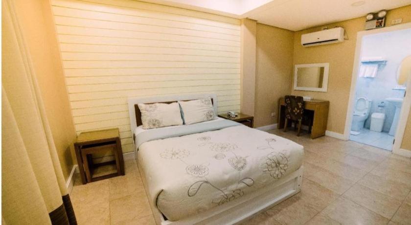 Moonbay Marina The Villas Olongapo Ngoại thất bức ảnh