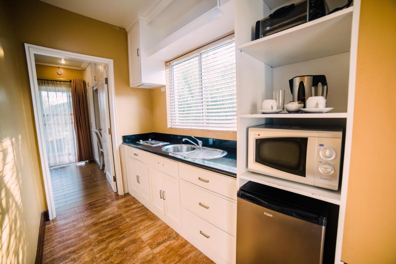 Moonbay Marina The Villas Olongapo Ngoại thất bức ảnh